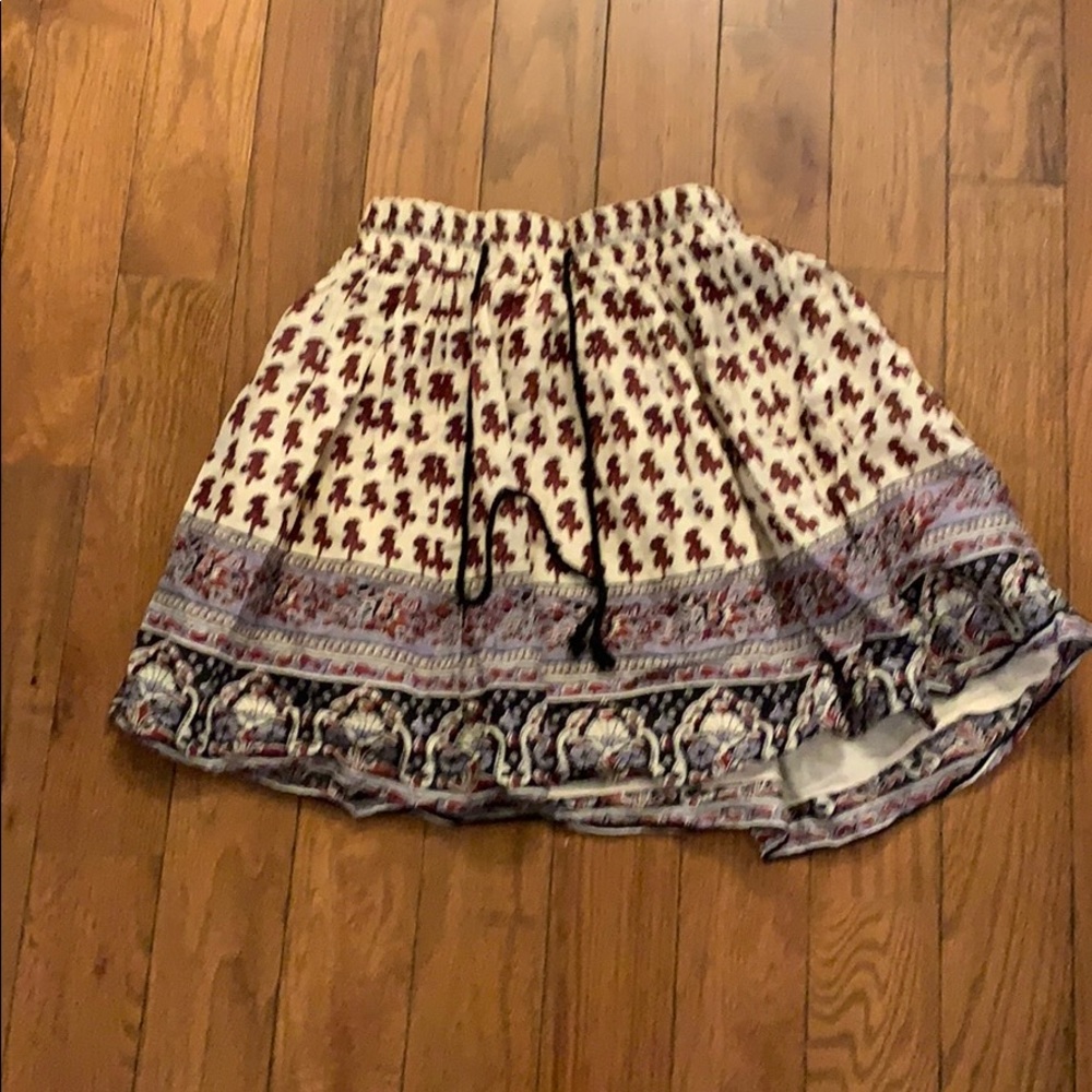 Ladies skirt
